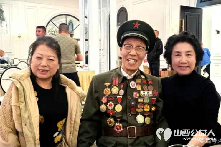 凝聚慈善之力携手关爱未来 山西省海养慈善基金会、太原市关爱下一代志愿者协会2024年爱心联合慈善文艺晚会在青年宫隆重举行 - 第29张