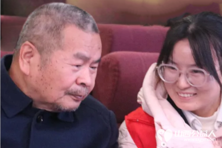 “陪你看电影”----山西省盲人协会、山西省图书馆国际残疾人日陪你看电影无障碍口述传递温情 - 第15张