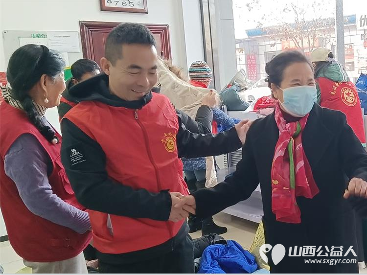 寿阳县卡卡公益组织志愿者捐衣邮寄四川省德格县错阿镇学校的孩子们 - 第5张 - 山西公益人 寿阳县卡卡公益组织志愿者捐衣邮寄四川省德格县错阿镇学校的孩子们 - 第5张