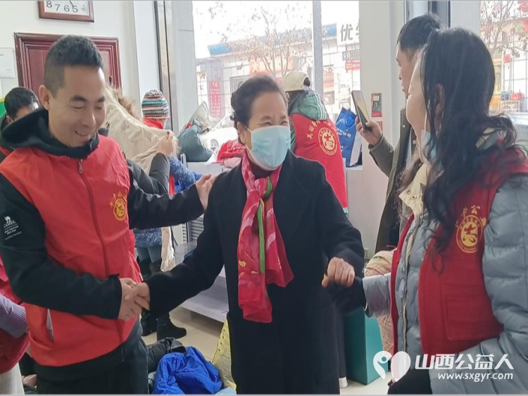 寿阳县卡卡公益组织志愿者捐衣邮寄四川省德格县错阿镇学校的孩子们 - 第2张 - 山西公益人 寿阳县卡卡公益组织志愿者捐衣邮寄四川省德格县错阿镇学校的孩子们 - 第2张