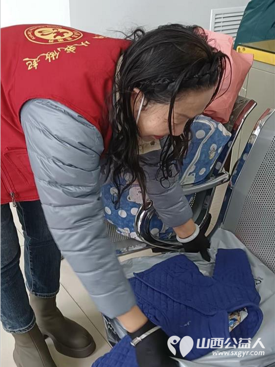 寿阳县卡卡公益组织志愿者捐衣邮寄四川省德格县错阿镇学校的孩子们 - 第9张 - 山西公益人 寿阳县卡卡公益组织志愿者捐衣邮寄四川省德格县错阿镇学校的孩子们 - 第9张