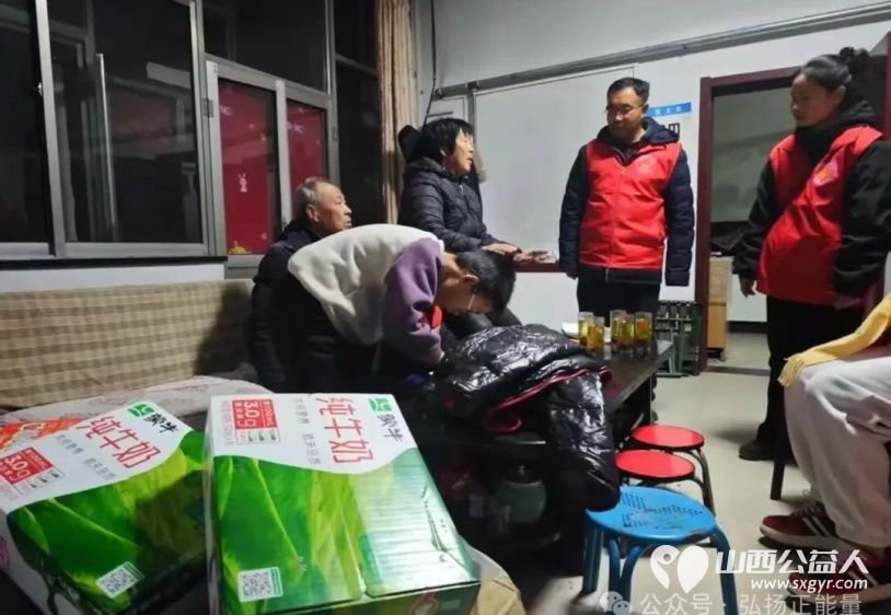 正能量公益山西灵丘县平型关义工联合会走进了武灵镇庄头村和灵源村的几家残疾儿童家庭给残疾儿童送去了特殊的关爱与温情的希望 - 第14张