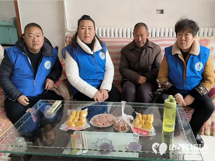 长治市小雨点公益志愿者协会思源分会组织志愿者带着驴肉、牛肉丸子、团子看望孤寡老人 - 第10张