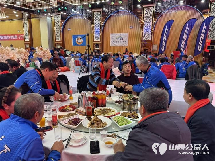 慶祝太原市騎遊協會成立40周年慶典,意氣風發克服艱難險阻再鑄就輝煌! - 第25张 - 山西公益人 慶祝太原市騎遊協會成立40周年慶典,意氣風發克服艱難險阻再鑄就輝煌! - 第25张