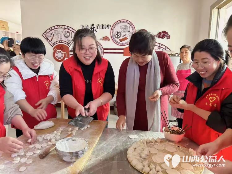 武乡县丰州镇太东社区 冬日暖新你我同行 志愿者和热心居民一起喜迎冬至包饺子送温暖主题活动 - 第12张