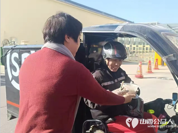 武乡县丰州镇太东社区 冬日暖新你我同行 志愿者和热心居民一起喜迎冬至包饺子送温暖主题活动 - 第8张