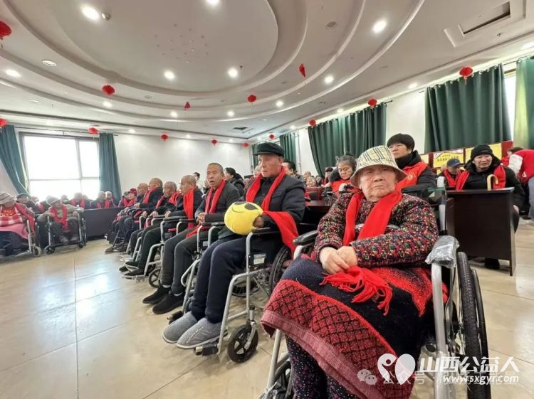 发扬中华民族传统美德继承敬老爱老优良作风，冬至日长治市正能量公益协会屯留区办事处走进屯留区中心敬老院进行送暖关爱慰问活动 - 第9张