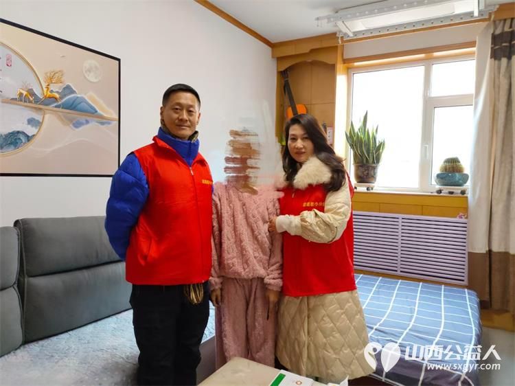 太原市志愿者小分队组织志愿者走进事实孤儿家庭用爱为孩子撑起了一片小小的天空 - 第5张
