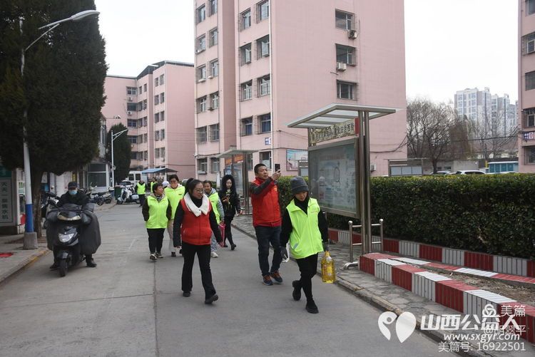 寒冬送温暖 情怀满晋城 晋城市绿丝带志愿者协会携手亿达新天地超市开展了送温暖慰问活动资助七岭店、孙村和泰森商贸区的二十户特困户 - 第26张