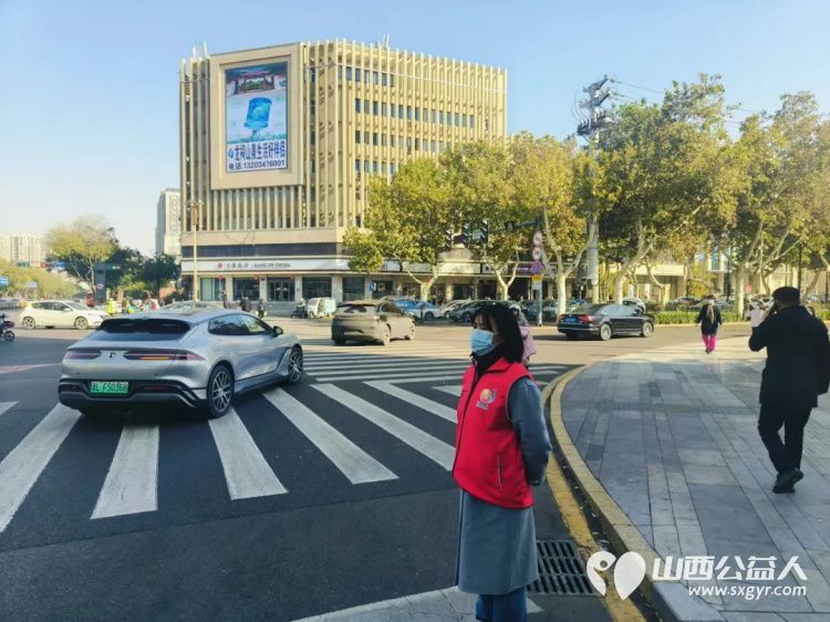 助力“最初中国·文明临汾”:临汾市护苗爱心志愿服务队在交通秩序整治中的志愿力量----水厂十字路口志愿服务队 - 第26张 - 山西公益人 助力“最初中国·文明临汾”:临汾市护苗爱心志愿服务队在交通秩序整治中的志愿力量----水厂十字路口志愿服务队 - 第26张