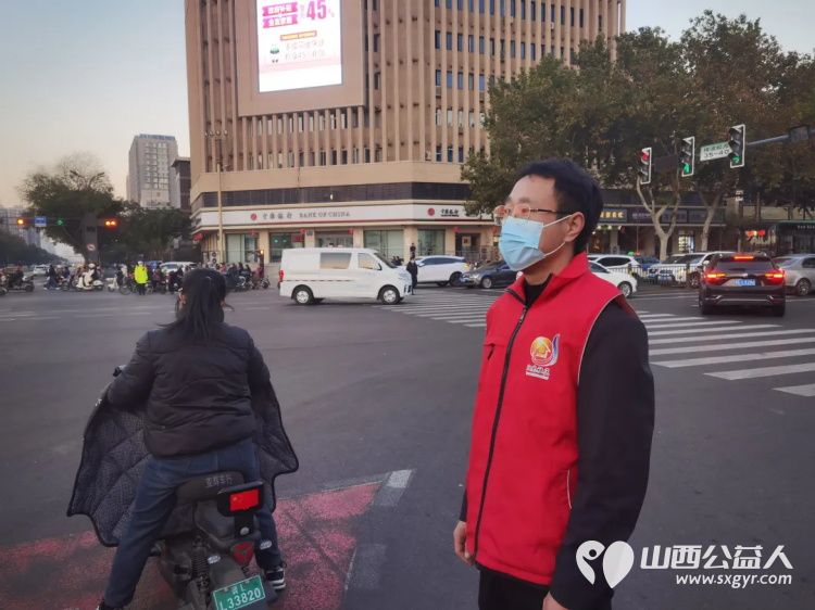 助力“最初中国·文明临汾”:临汾市护苗爱心志愿服务队在交通秩序整治中的志愿力量----水厂十字路口志愿服务队 - 第24张 - 山西公益人 助力“最初中国·文明临汾”:临汾市护苗爱心志愿服务队在交通秩序整治中的志愿力量----水厂十字路口志愿服务队 - 第24张
