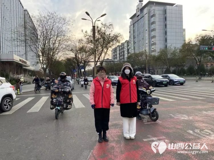 助力“最初中国·文明临汾”:临汾市护苗爱心志愿服务队在交通秩序整治中的志愿力量----水厂十字路口志愿服务队 - 第15张 - 山西公益人 助力“最初中国·文明临汾”:临汾市护苗爱心志愿服务队在交通秩序整治中的志愿力量----水厂十字路口志愿服务队 - 第15张