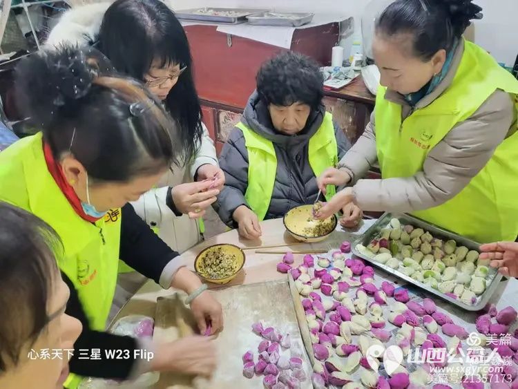 晋城市绿丝带志愿者协会走进陵川县夺火乡东掌村举办一月份集体生日会共同为寿星们庆祝生日 - 第4张