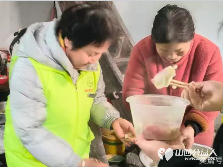 晋城市绿丝带志愿者协会走进陵川县夺火乡东掌村举办一月份集体生日会共同为寿星们庆祝生日 - 第8张