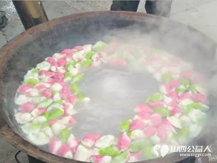 晋城市绿丝带志愿者协会走进陵川县夺火乡东掌村举办一月份集体生日会共同为寿星们庆祝生日 - 第12张