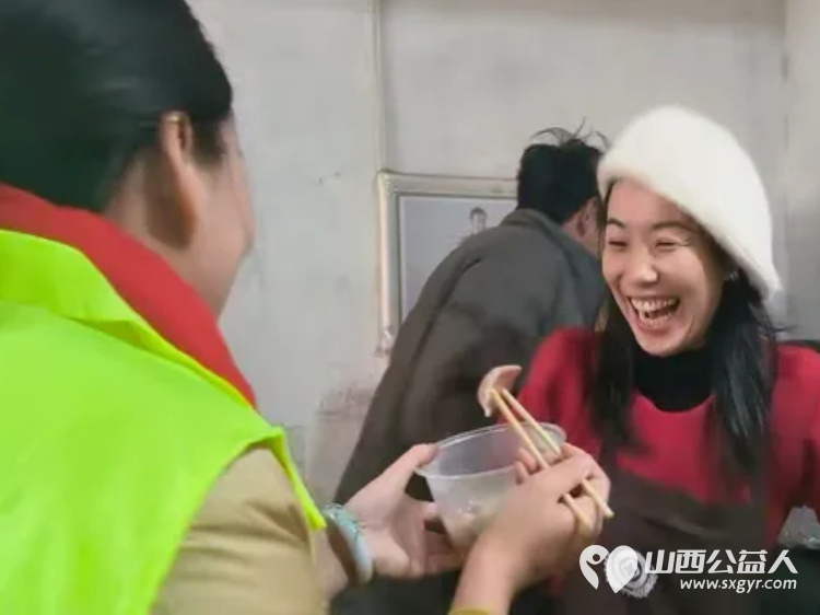 晋城市绿丝带志愿者协会走进陵川县夺火乡东掌村举办一月份集体生日会共同为寿星们庆祝生日 - 第10张