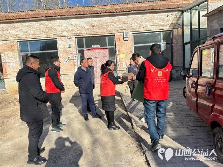 关爱留守儿童困境学生屯留正能量公益在行动看望五位家庭生活困难学生 - 第9张 - 山西公益人 关爱留守儿童困境学生屯留正能量公益在行动看望五位家庭生活困难学生 - 第9张