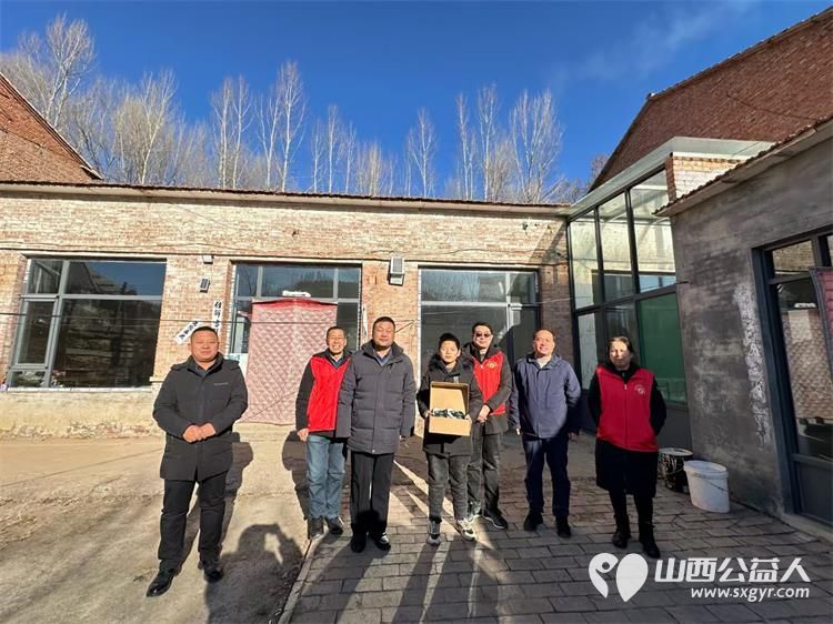 关爱留守儿童困境学生屯留正能量公益在行动看望五位家庭生活困难学生 - 第5张 - 山西公益人 关爱留守儿童困境学生屯留正能量公益在行动看望五位家庭生活困难学生 - 第5张