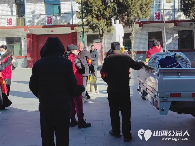 新年送祝福爱心传天下 长治圆梦公益协会志愿者走进了壶关县双井村为这里的孤寡老人们送上了一份特别的节日礼物 - 第14张 - 山西公益人 新年送祝福爱心传天下 长治圆梦公益协会志愿者走进了壶关县双井村为这里的孤寡老人们送上了一份特别的节日礼物 - 第14张