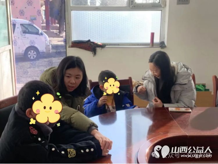 爱心妈妈在行动 中国妇女报和山西省妇联的爱心妈妈们在文水县南武小学开展把爱带回家同心护成长活动 - 第12张