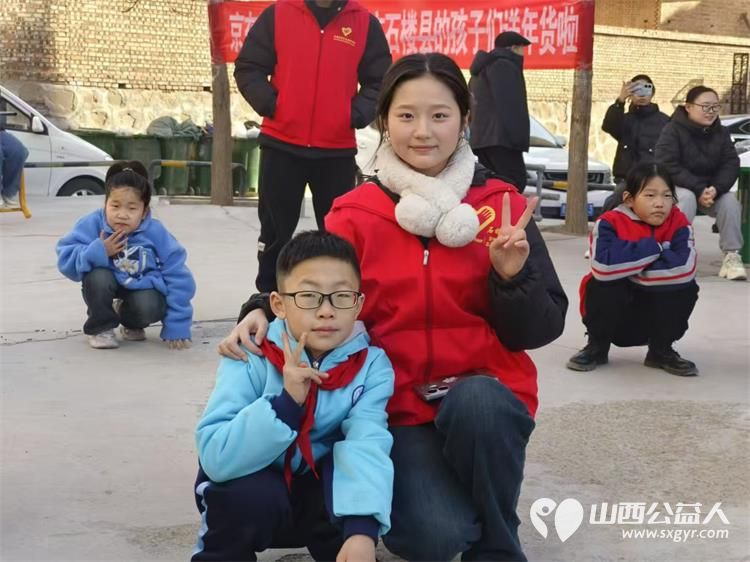 暖冬关爱 京东助力石楼县困境青少年成长石楼县青年志愿者协会承办向石楼县的114名困境青少年捐赠精心挑选的营养包 - 第19张