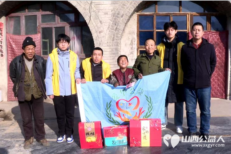 河曲县残联携手爱华公益携手走进残疾家庭，开展“情暖新春 助残同行”新春慰问活动，为残疾家庭送去了生活物资合计2500元 - 第2张