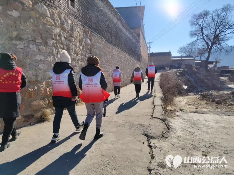 来自正能量公益志愿服务天津河东联络站的爱心天津河东联络站的志愿者来到山西省五台县开展暖心慰问活动慰问16户孤寡及残障人士 - 第3张