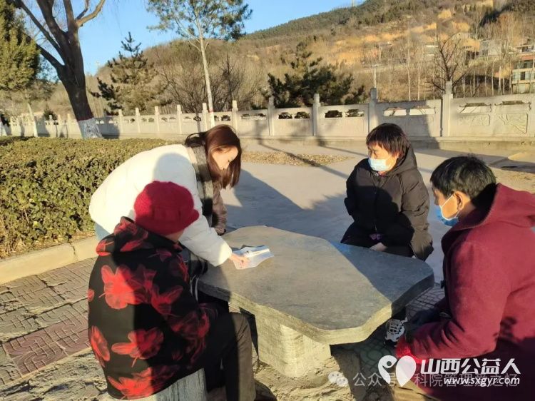 山西应用科技学院学生志愿者春节前去养老院慰问老人去独居老人家里帮忙整理卫生 - 第2张 - 山西公益人 山西应用科技学院学生志愿者春节前去养老院慰问老人去独居老人家里帮忙整理卫生 - 第2张