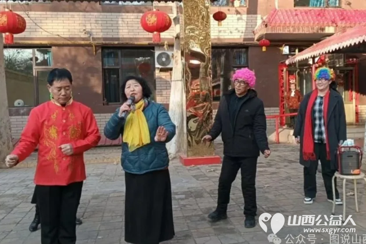 情暖新春爱满夕阳 临汾市文明交通志愿者协会大美合唱团志愿服务队走进夕阳红敬老院陪老人共度别样初一 - 第8张 - 山西公益人 情暖新春爱满夕阳 临汾市文明交通志愿者协会大美合唱团志愿服务队走进夕阳红敬老院陪老人共度别样初一 - 第8张