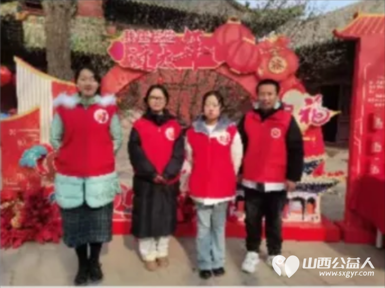 长治市义工协会春节期间组织义工在潞安府城隍庙开展志愿服务活动 - 第5张 - 山西公益人 长治市义工协会春节期间组织义工在潞安府城隍庙开展志愿服务活动 - 第5张
