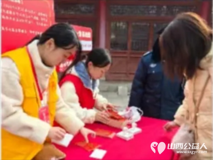 长治市义工协会春节期间组织义工在潞安府城隍庙开展志愿服务活动 - 第11张