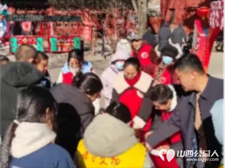 长治市义工协会春节期间组织义工在潞安府城隍庙开展志愿服务活动 - 第19张