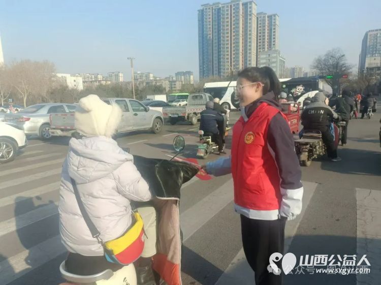 2月10日正月十三,临汾市文明交通志愿者协会志愿者开展多项系列公益活动 - 第11张 - 山西公益人 2月10日正月十三,临汾市文明交通志愿者协会志愿者开展多项系列公益活动 - 第11张