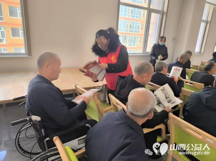 敬老爱老献爱心温情满满元宵节 正能量公益山西五台县西米社区志愿服务队组织了元宵节送温暖活动齐聚东冶怡康老年养护院与老人们共庆元宵佳节 - 第21张 - 山西公益人 敬老爱老献爱心温情满满元宵节 正能量公益山西五台县西米社区志愿服务队组织了元宵节送温暖活动齐聚东冶怡康老年养护院与老人们共庆元宵佳节 - 第21张