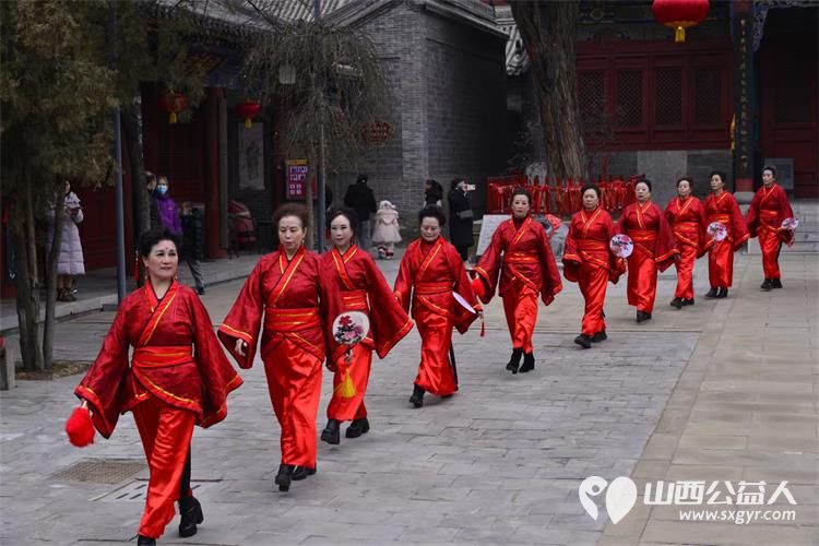 太原市山泉合唱艺术团参加太原市庙前街道欢庆正月十五活动献上了精彩的演出 - 第5张 - 山西公益人 太原市山泉合唱艺术团参加太原市庙前街道欢庆正月十五活动献上了精彩的演出 - 第5张