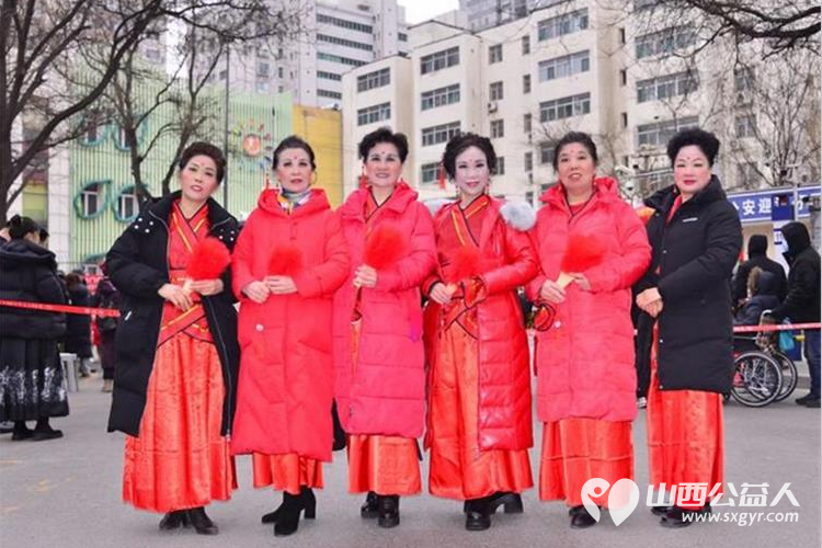 太原市山泉合唱艺术团参加太原市庙前街道欢庆正月十五活动献上了精彩的演出 - 第3张 - 山西公益人 太原市山泉合唱艺术团参加太原市庙前街道欢庆正月十五活动献上了精彩的演出 - 第3张