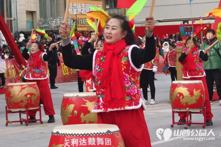 欢欢喜喜闹元宵 晋中市太谷区心连心志愿者协会救援队护航节日安全确保社火表演队伍顺利通行 - 第9张 - 山西公益人 欢欢喜喜闹元宵 晋中市太谷区心连心志愿者协会救援队护航节日安全确保社火表演队伍顺利通行 - 第9张