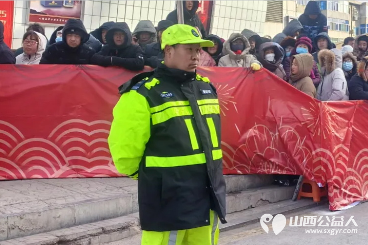 欢欢喜喜闹元宵 晋中市太谷区心连心志愿者协会救援队护航节日安全确保社火表演队伍顺利通行 - 第31张 - 山西公益人 欢欢喜喜闹元宵 晋中市太谷区心连心志愿者协会救援队护航节日安全确保社火表演队伍顺利通行 - 第31张