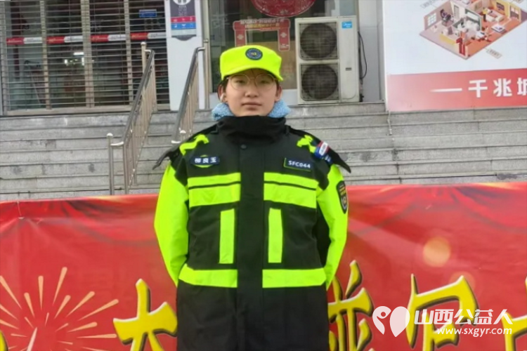 欢欢喜喜闹元宵 晋中市太谷区心连心志愿者协会救援队护航节日安全确保社火表演队伍顺利通行 - 第28张 - 山西公益人 欢欢喜喜闹元宵 晋中市太谷区心连心志愿者协会救援队护航节日安全确保社火表演队伍顺利通行 - 第28张