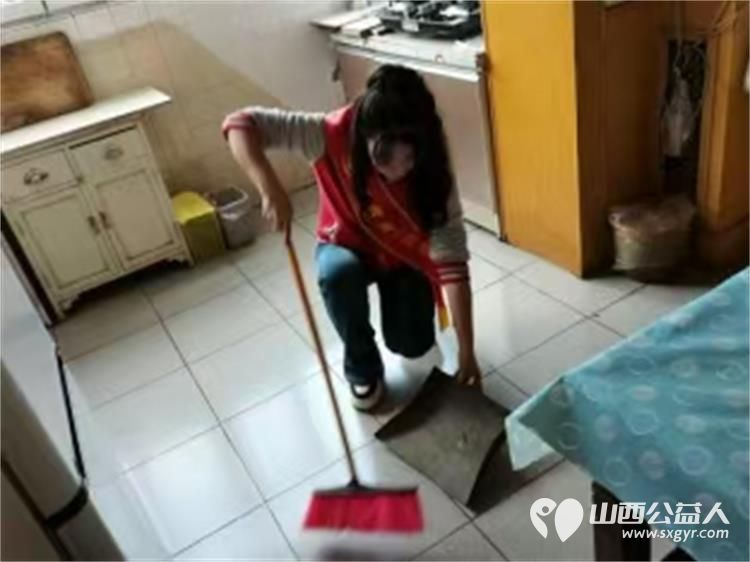 山西省太原市省军区社区联合山西雷锋精神宣讲团、东华门小学、国师街小学及省军休所第二服务站开展“继承优良传统弘扬雷锋精神”学雷锋日活动 - 第8张 - 山西公益人 山西省太原市省军区社区联合山西雷锋精神宣讲团、东华门小学、国师街小学及省军休所第二服务站开展“继承优良传统弘扬雷锋精神”学雷锋日活动 - 第8张