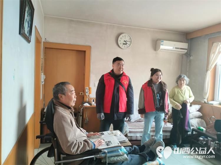 山西省太原市省军区社区联合山西雷锋精神宣讲团、东华门小学、国师街小学及省军休所第二服务站开展“继承优良传统弘扬雷锋精神”学雷锋日活动 - 第6张 - 山西公益人 山西省太原市省军区社区联合山西雷锋精神宣讲团、东华门小学、国师街小学及省军休所第二服务站开展“继承优良传统弘扬雷锋精神”学雷锋日活动 - 第6张