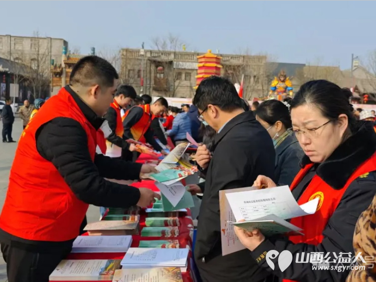 忻州市2025年学雷锋志愿服务活动启动来自全市城区的30支志愿服务代表队600余人参加了此次活动 - 第15张