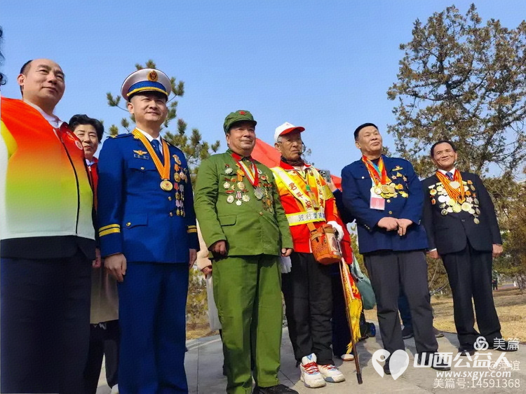 传承雷锋精神 迎泽区委老干部局组织志愿者纪念学雷锋活动邀请老模范参加纪念活动 - 第5张 - 山西公益人 传承雷锋精神 迎泽区委老干部局组织志愿者纪念学雷锋活动邀请老模范参加纪念活动 - 第5张
