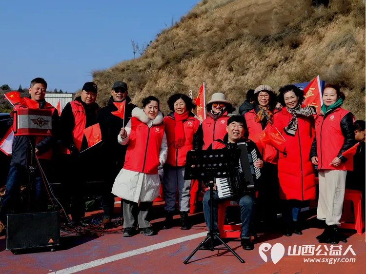 弘扬雷锋精神唱响时代新声 山西省城学雷锋志愿服务总团庄子上村红堰口雷锋广场学雷锋宣传日活动启动仪式 - 第19张