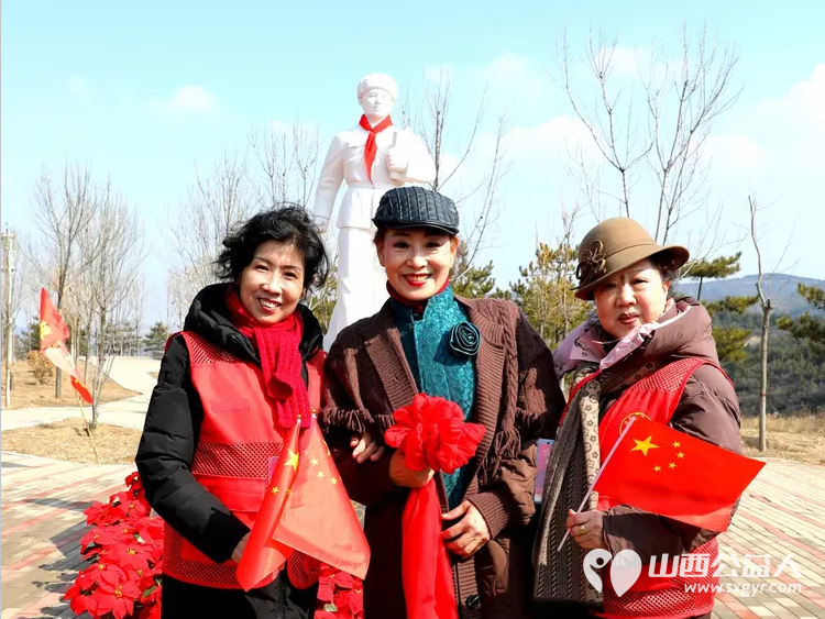 弘扬雷锋精神唱响时代新声 山西省城学雷锋志愿服务总团庄子上村红堰口雷锋广场学雷锋宣传日活动启动仪式 - 第12张