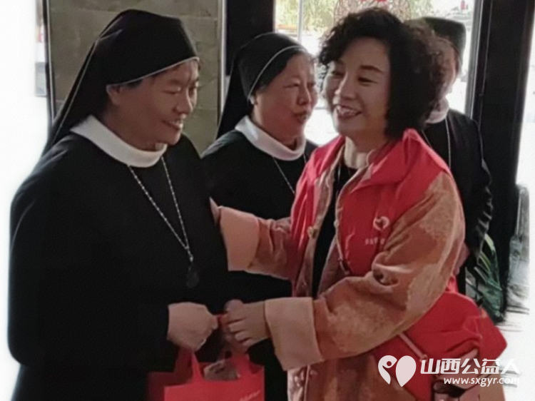 情暖春日致敬芳华 三八妇女节长治圆梦公益协会组织志愿者到长治市丽撒老年公寓慰问福利院的修女们 - 第12张