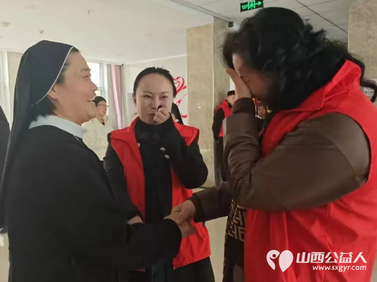 情暖春日致敬芳华 三八妇女节长治圆梦公益协会组织志愿者到长治市丽撒老年公寓慰问福利院的修女们 - 第11张