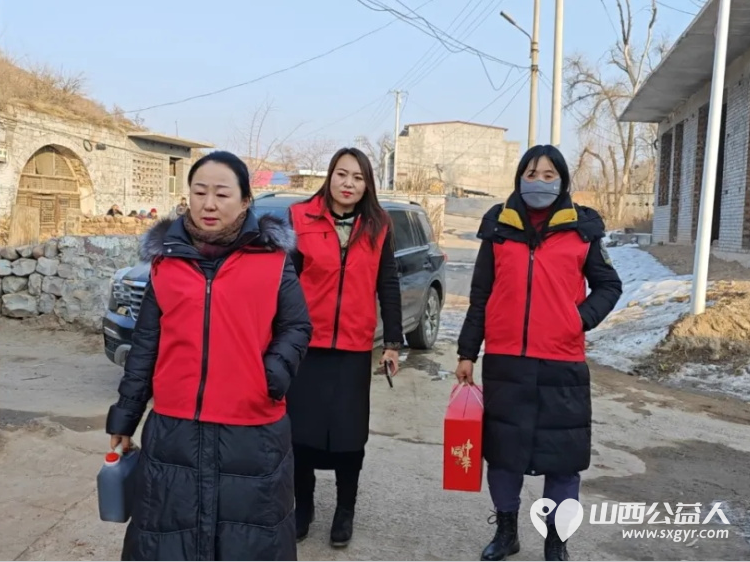 致敬每一位闪耀的女性志愿者----她力量 兴县同城爱心公益协会回首过往的志愿服务历程向所有在平凡岗位上绽放光芒的女性致敬 - 第18张 - 山西公益人 致敬每一位闪耀的女性志愿者----她力量 兴县同城爱心公益协会回首过往的志愿服务历程向所有在平凡岗位上绽放光芒的女性致敬 - 第18张