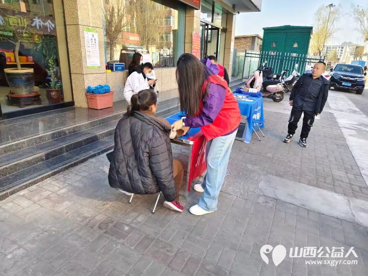 志愿服务进社区健康活动暖人心2025年3月19日介休市敬老协会走进北关街道朝阳路社区为老人们爱心理发、义诊 - 第40张 - 山西公益人 志愿服务进社区健康活动暖人心2025年3月19日介休市敬老协会走进北关街道朝阳路社区为老人们爱心理发、义诊 - 第40张