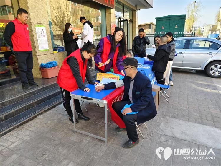 志愿服务进社区健康活动暖人心2025年3月19日介休市敬老协会走进北关街道朝阳路社区为老人们爱心理发、义诊 - 第51张 - 山西公益人 志愿服务进社区健康活动暖人心2025年3月19日介休市敬老协会走进北关街道朝阳路社区为老人们爱心理发、义诊 - 第51张